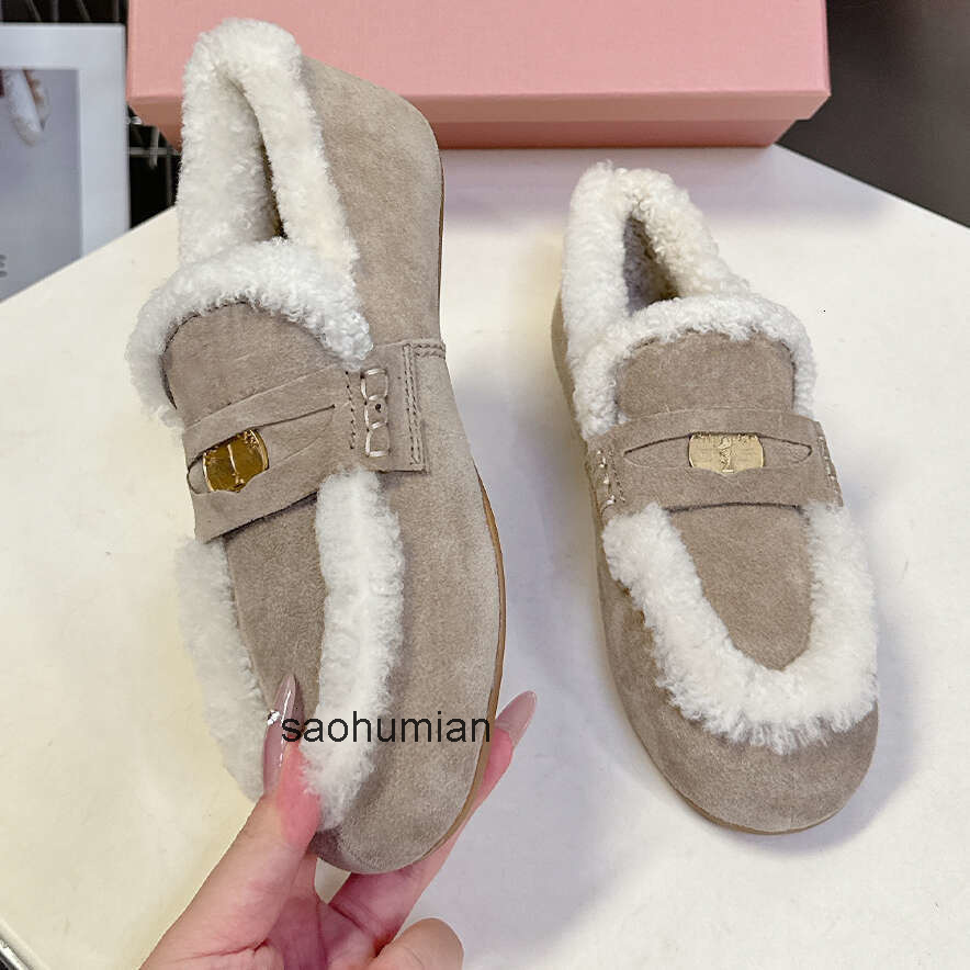 Top quality new Fashion Suede Winter warm fur Loafers womens Furry fluffy wool slip on shoes shearling sandals Flat shoes luxury De muimuu miumiue miumiu miu miu WLOM