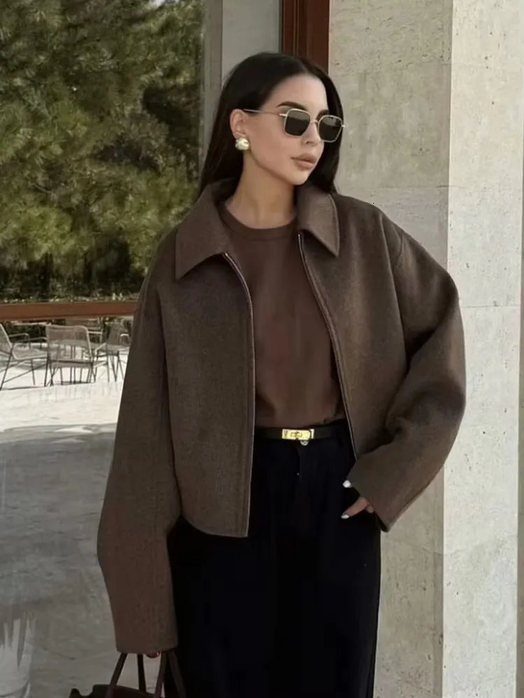 HH Fashion Brown Zipper Woolen Jacket For Women Elegant Lapel Long Sleeve Short Coats Vintage Autumn Lady Street Outerwear 251225