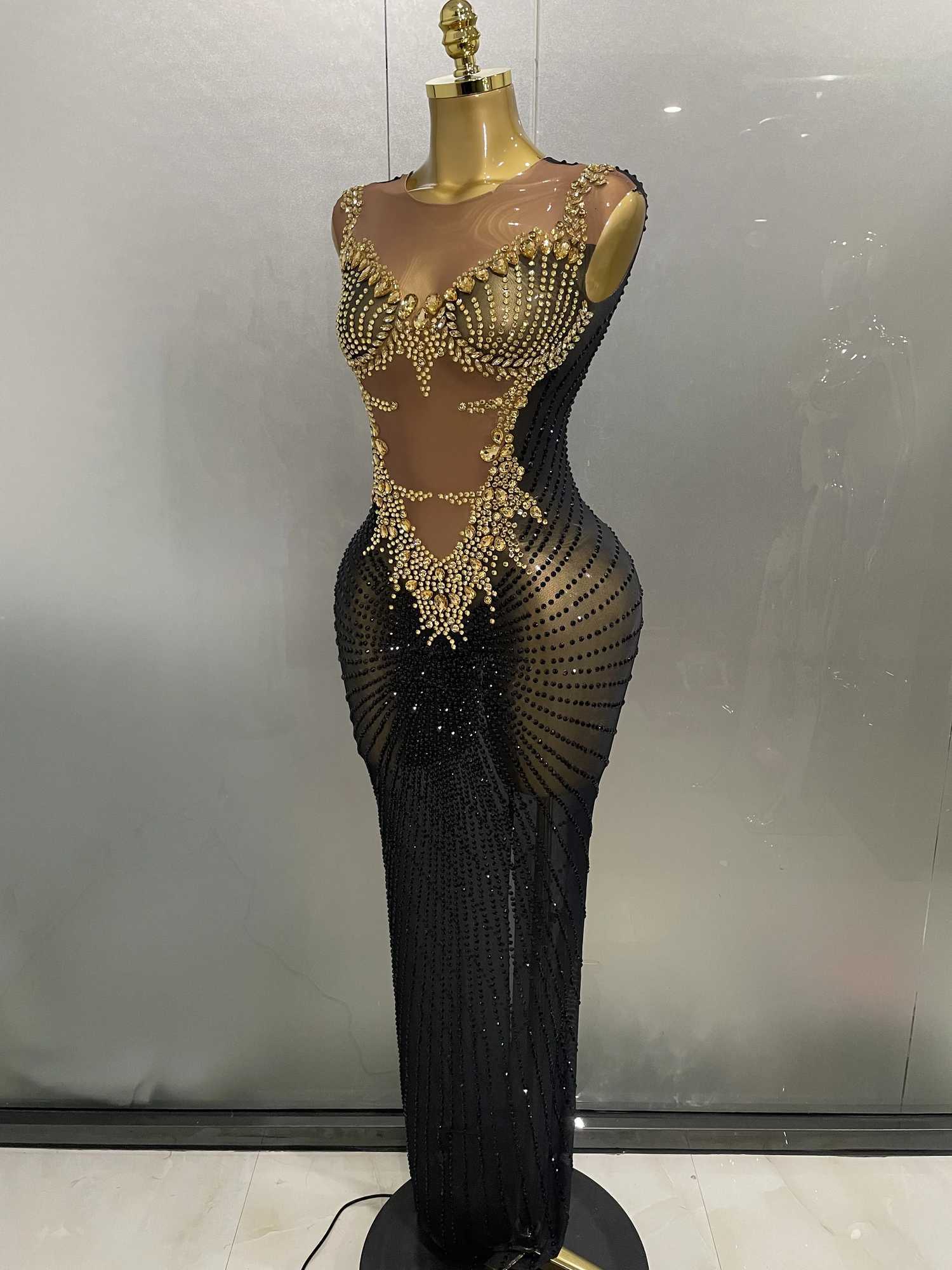 Sexy Sparkly Rhinestones Sleeveless Long Dress 2025 New Women Birthday Celebrate Evening Photo Shoot Stage Performance Costume C251225