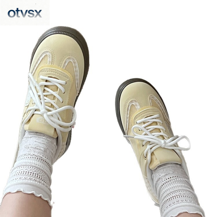 Otvsx's new Korean style sports shoes, autumn niche design trend, cartoon cute shoes, lightweight and fashionable casual shoes, campus shoes