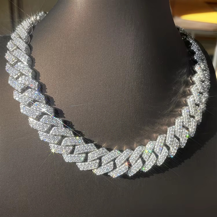 Hip Hop Jewelry 15mm Pass Diamond Test VVS Moissanite Diamond Iced Out Necklace Custom Men 925 Silver Cuban Link Chain
