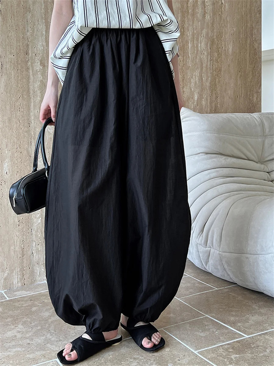 White Oversized Bloomers 2025 Summer Elegant Fashion Women Lantern Pants Casual Loose Breathable Cotton Wide Leg Pants 251225