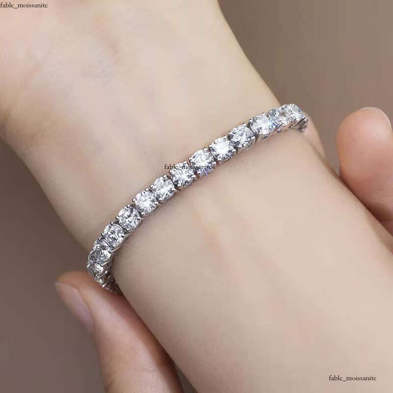 Messi Jewelry Custom 18k Gold Round Lab-Grown VVS Moissanite Tennis Bracelet