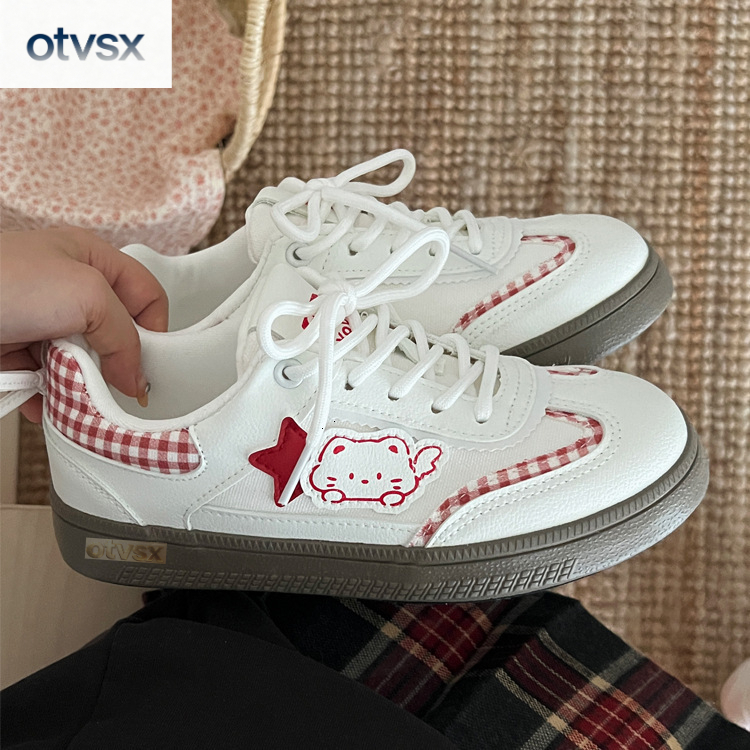 Otvsx's new Korean style sports shoes, autumn niche design trend, cartoon cute shoes, lightweight and fashionable casual shoes, campus shoes