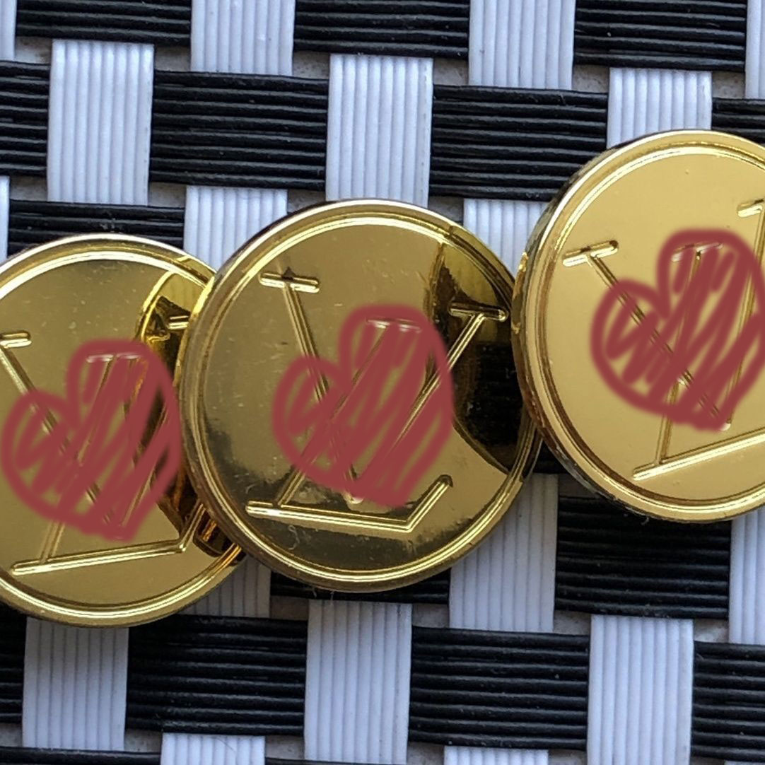 3pcs 20mm L brand Golden button Luxury Desginer Sewing Buttons for Coat Cloth skirt Decorate DIY Crafts Supplies Classic L05