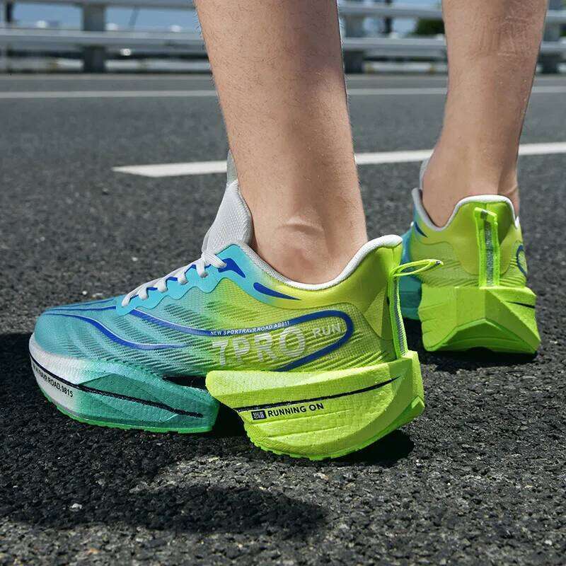 New Men's Carbon Plate Sneakers Outdoor Soft Sole Mesh Sports Running Light Anti-Slip Casual Couple Tennis Shoes X251225