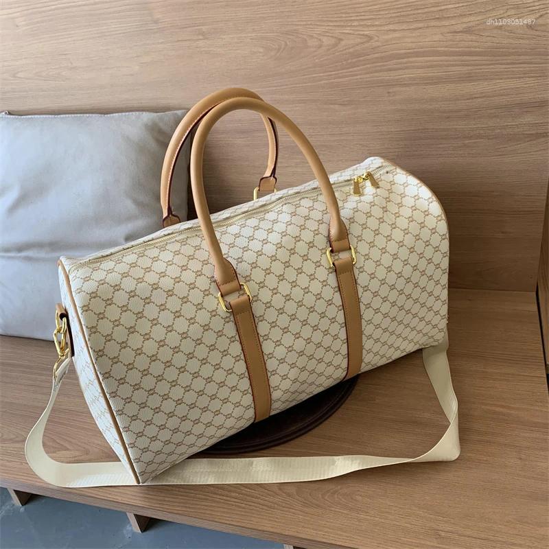 Duffel Bags Large Capacity Travel Luggage Classic Full Print Shoulder Handbag for Men and Women Business Casual Carry On Bag 1100368158