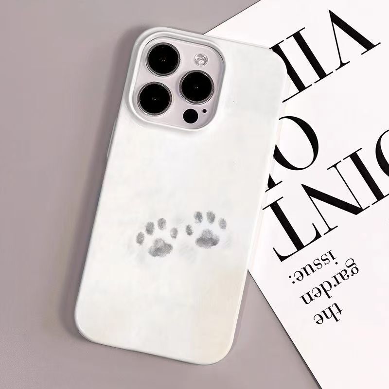 Snow Kitten Footprints Compatible with Apple iPhone 17/16 Pro Case 15 Jelly 13 Simple 14 Large Hole 12