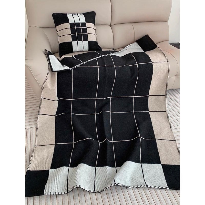 Designer blanket luxurious cashmere blanket sofa blanket air-conditioning and flight blanket household bedding Warm top-quality weight 1400 grams