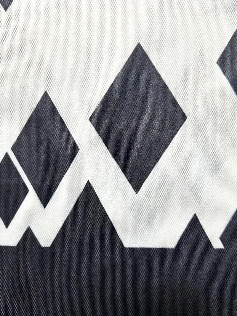 The mens long-sleeved POLO shirt for Spring and Autumn 2025 is casual fashionable and comfortable with 3D checkered print 251225