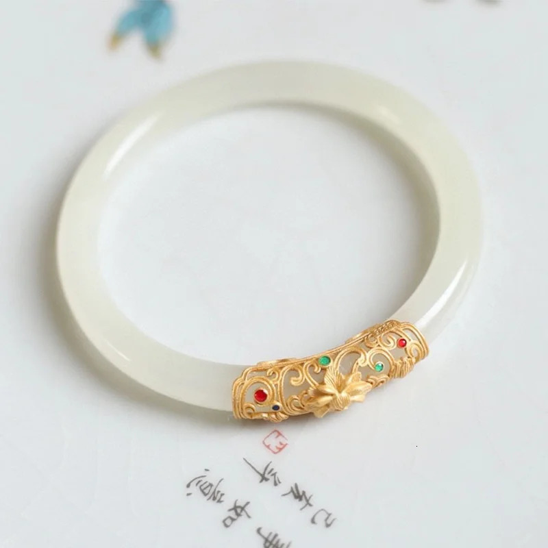 Chinese Style Ruyi Ancient Bangle Natural Jade Handicraft Bracelet Daily Jewelry for Womens Gatherings 251219