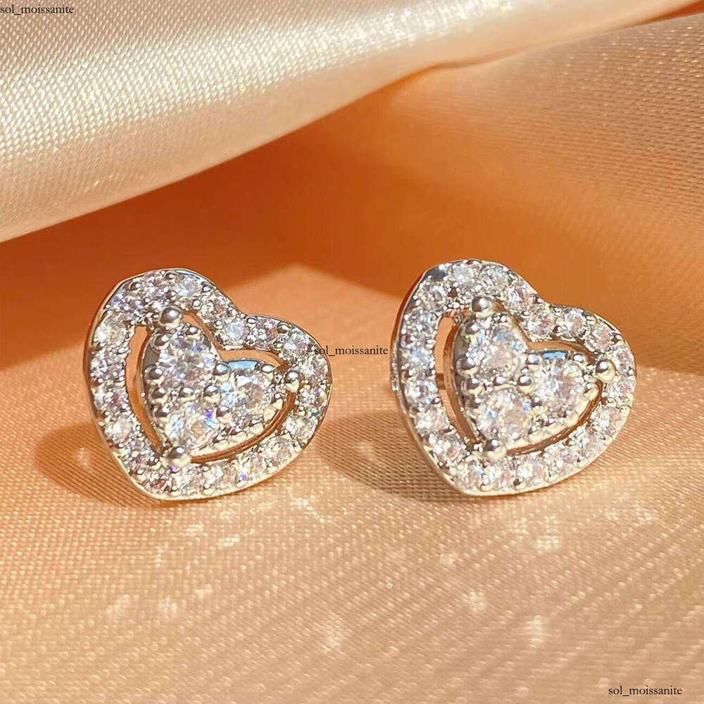 Heart-shaped Full VVS Moissanite Stud Earrings for Women Gold Nugget-shaped Pendant fashion Accessories Stock
