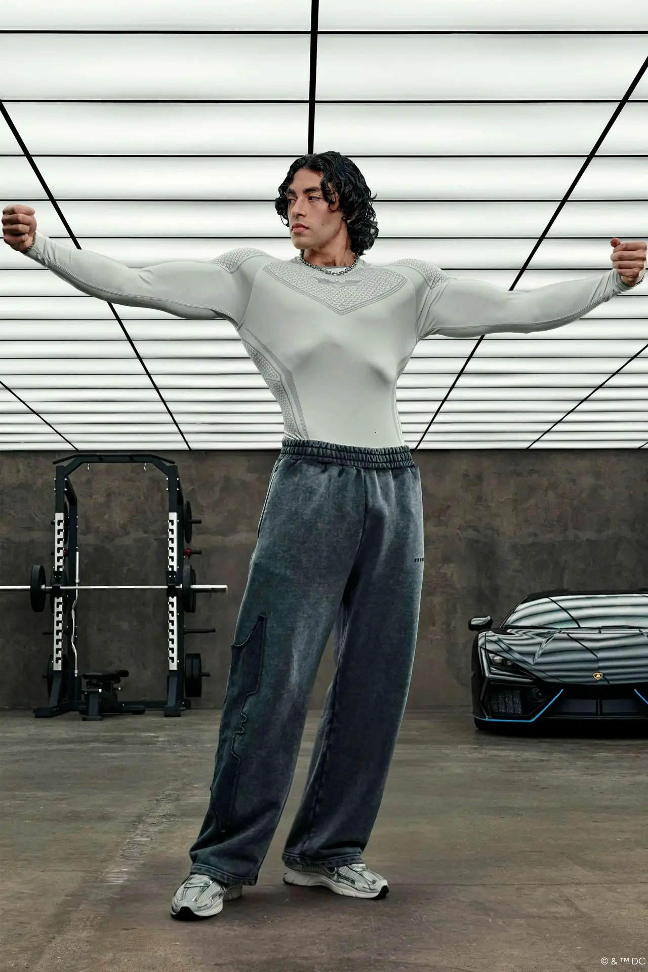 Mens Slim Fit Ice Silk T-Shirt Short Sleeve O-Neck Gym Exercise Summer Fashion Top Style Bottoming Clothing 251224