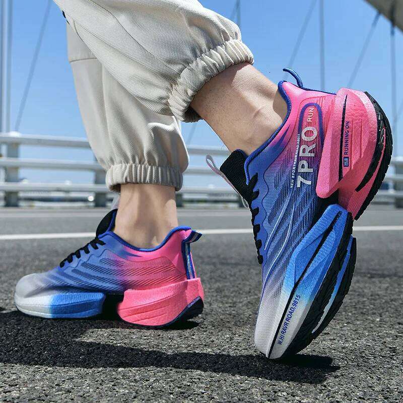 New Men's Carbon Plate Sneakers Outdoor Soft Sole Mesh Sports Running Light Anti-Slip Casual Couple Tennis Shoes X251225