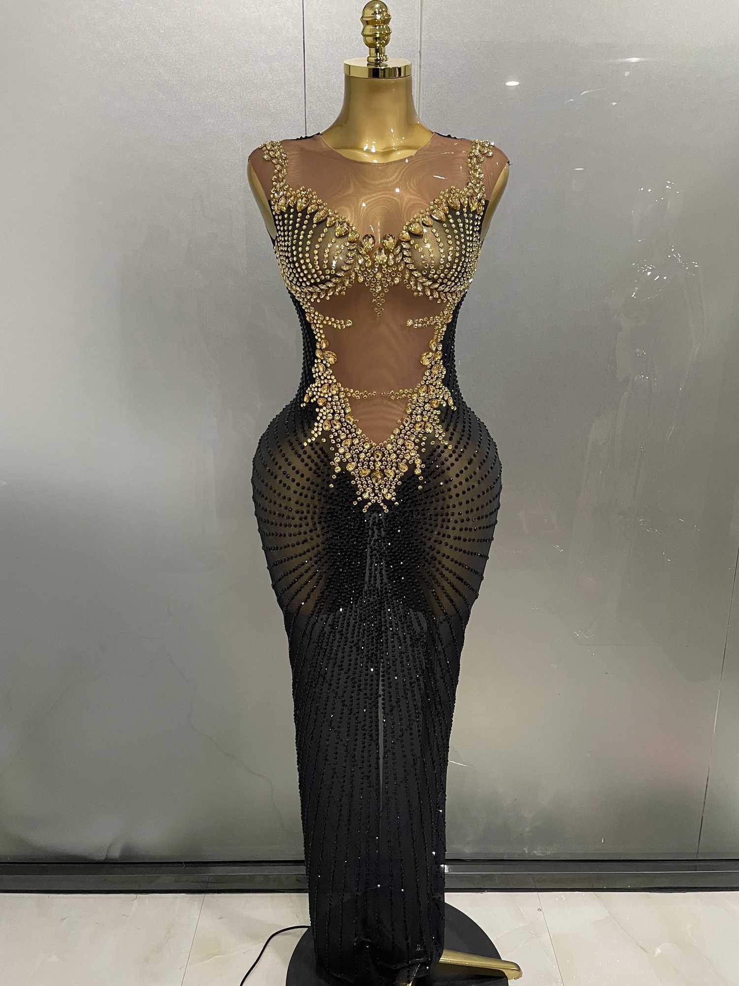 Sexy Sparkly Rhinestones Sleeveless Long Dress 2025 New Women Birthday Celebrate Evening Photo Shoot Stage Performance Costume C251225