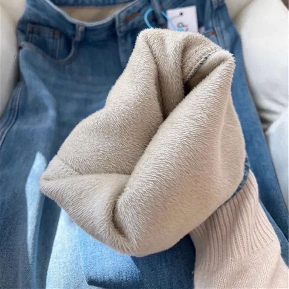 Winter Warm Thicken Jeans Women High Waisted Wide Leg Denim Pants Vintage Street Style Straight Harajuku Korean Fashion Trousers 251225