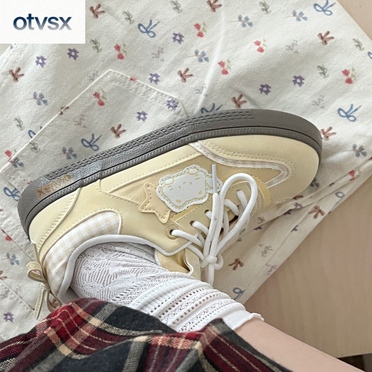 Otvsx's new Korean style sports shoes, autumn niche design trend, cartoon cute shoes, lightweight and fashionable casual shoes, campus shoes