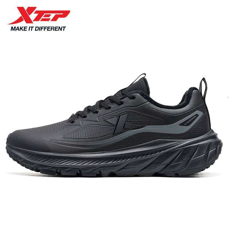 Xtep Male's Cotton Shoes 2025 Winter New Arrival Strong Wrapping Comfortable Lace Up Cushion Durability Sneakers 875419370017 X251225