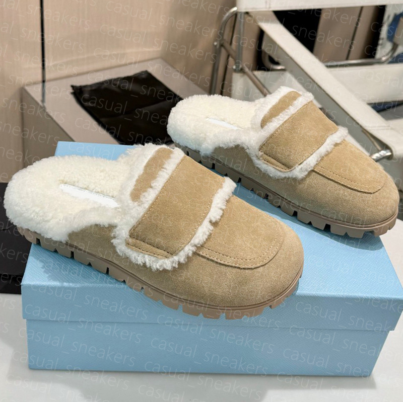 Women Designer Sandals Flat Comfort Clog Suede Shearling Mule Slipper Fur Slides Leather Platform Mules House Winter