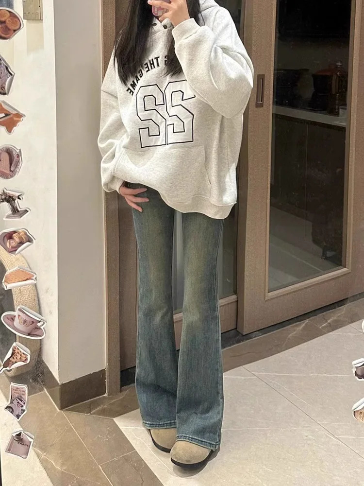 Vintage Womens Jeans Winter Fleece High Waist Slim FitEurope and AmericaStyle Micro Flared Trousers Horseshoe Floor Length 251225