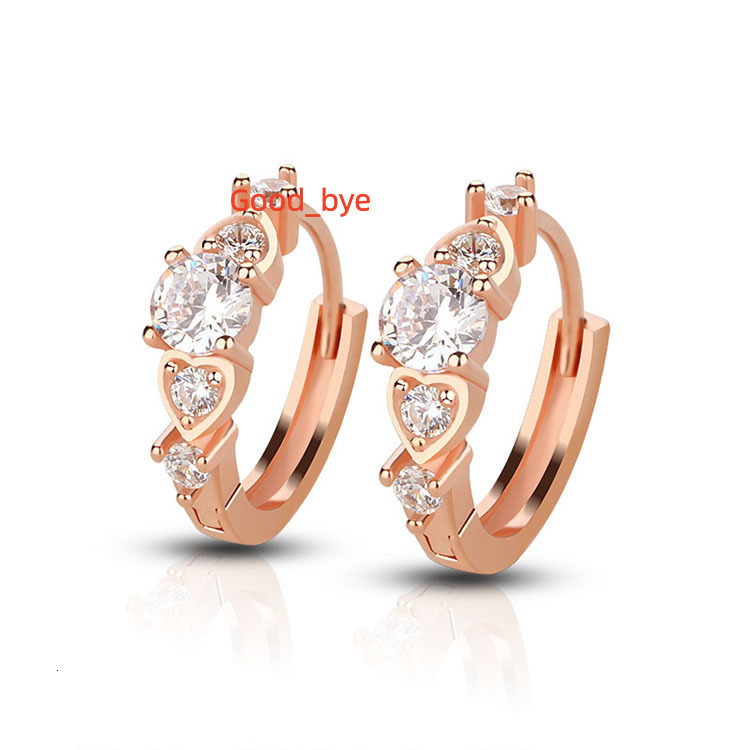 New Fashion Shiny Zirconia Ladies Elegant Moissanite Stud Earrings for Women Hoop Earrings Gold Plated Zirconia Jewellery