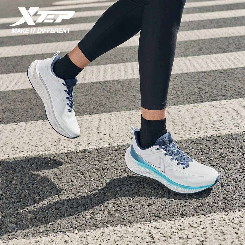 Xtep Running Shoe For Men Breathable Lightweight Comfortable Shock Absorption Wear-Resistant Rebound Soft Sneakers 875419110012 X251225