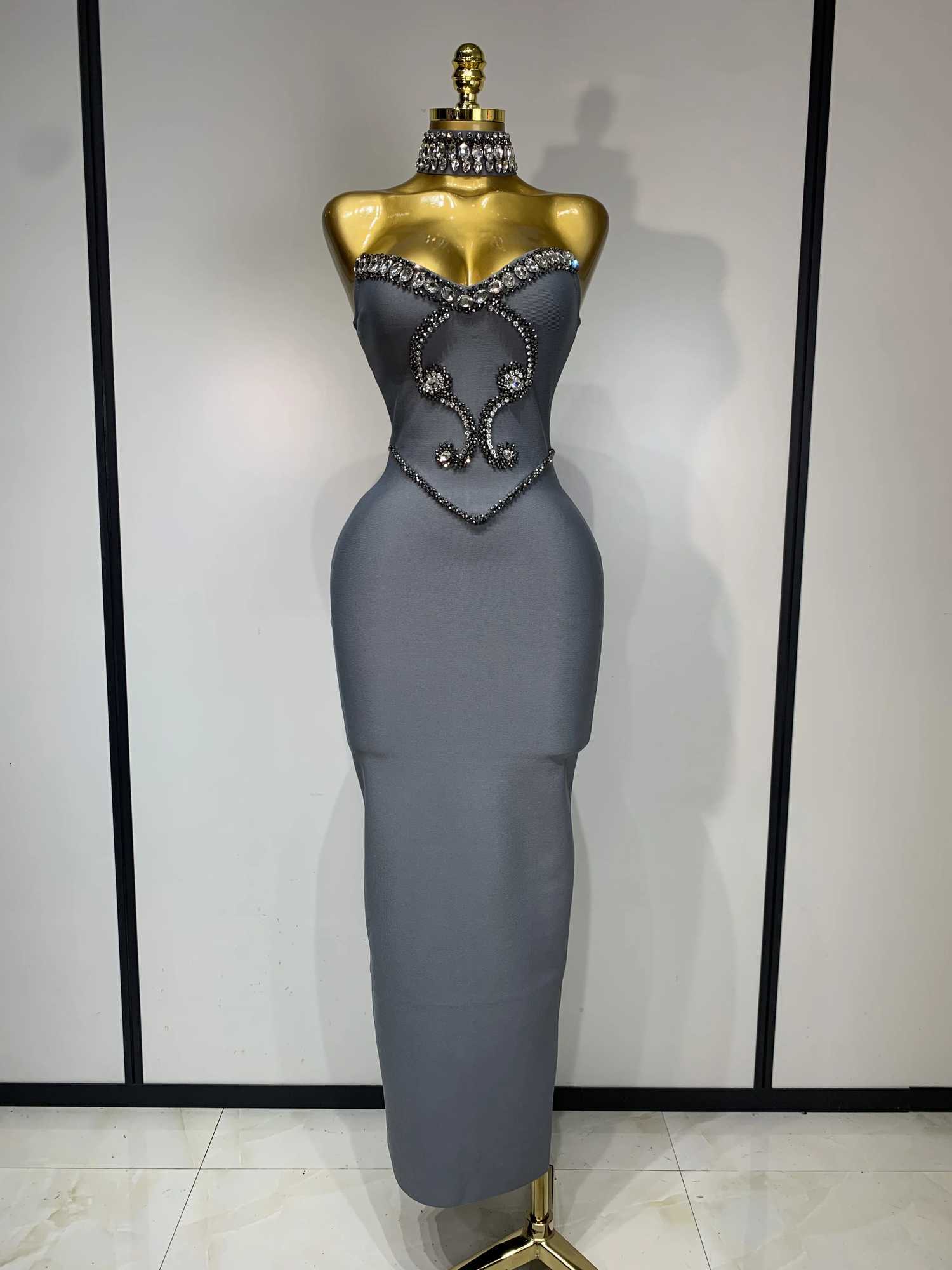 Strapless Beading WiTH NeCKlace Bandage Dress Celebrity Elegant Evening Party Fancy Club BirTHday Dresses C251225