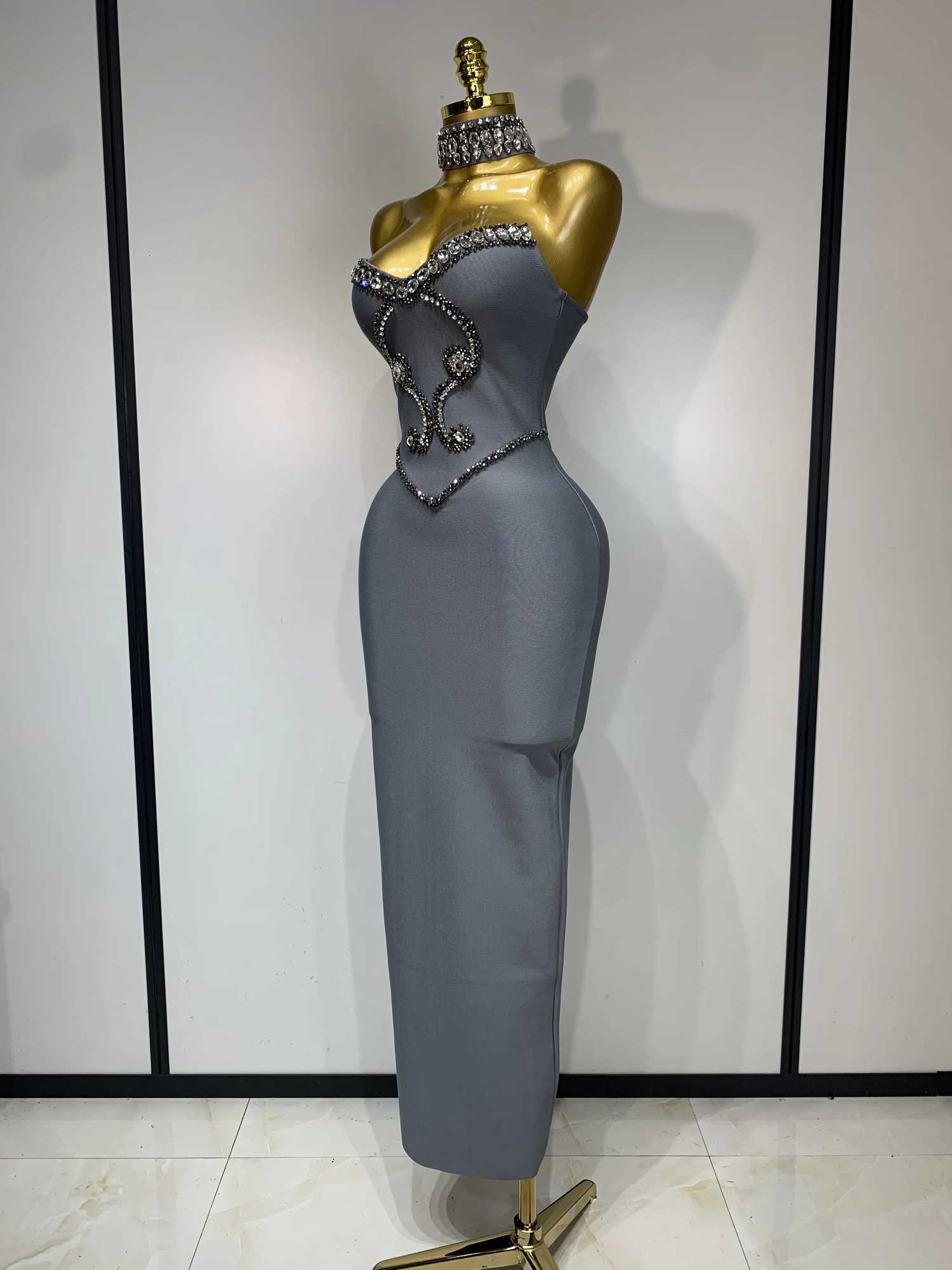 Strapless Beading WiTH NeCKlace Bandage Dress Celebrity Elegant Evening Party Fancy Club BirTHday Dresses C251225