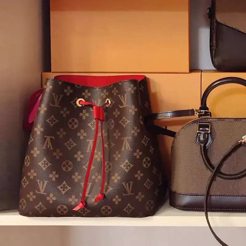 Hot Sale 7A Designer Bucket Bag crossbody lvslys Bag for Women Large Luxury Shoulder Bag Handbags Purse Drawstring Totes lvslys Bag