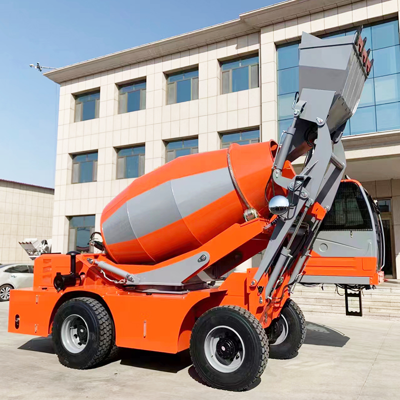 1.8m³ Self-loading Concrete Mixer Truck Low Cost | 3.5m³ Advanced Trailer Truck for Building Sites