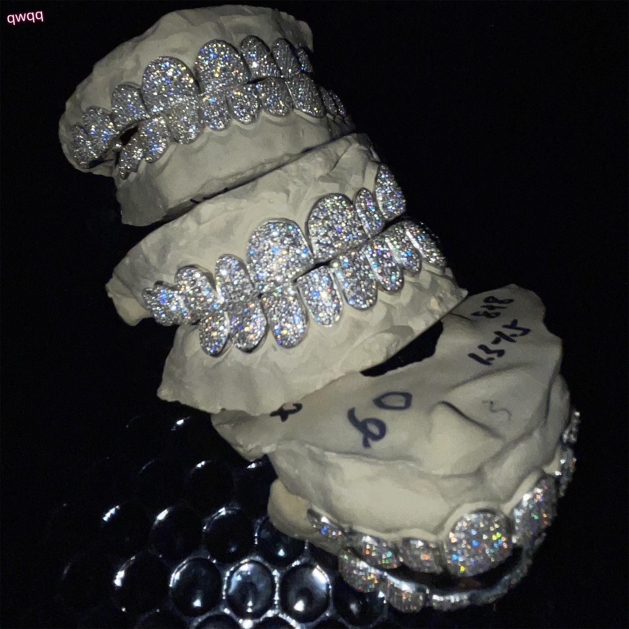 Zero Tariff Custom Made Iced Out 925 Silver Grills VVS Moissanite Diamonds Perm Cut 10 Top Bottom Gold Dental Teeth Grillz