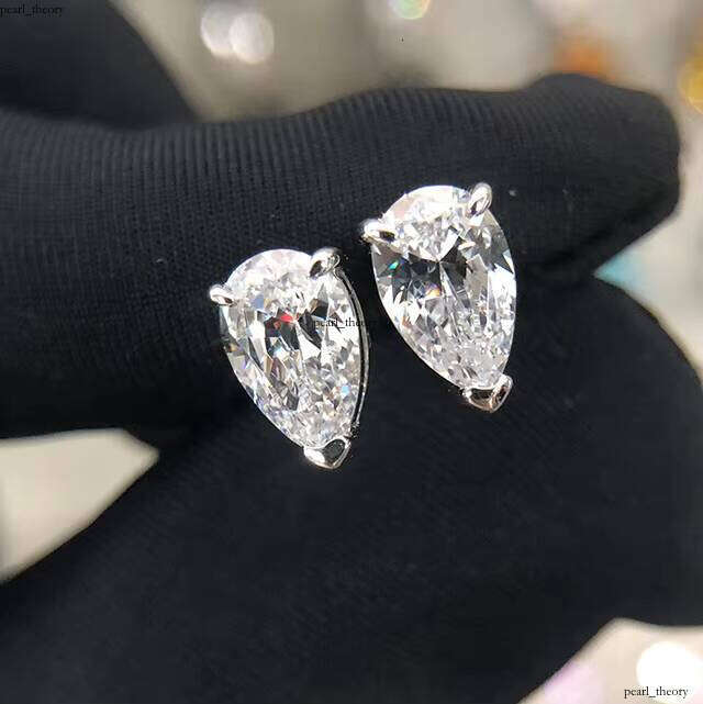 14K Pear-shaped Moissanite VVS Moissanite IGI VVS Moissanite 925 Sterling Silver Stud Earrings - view 7