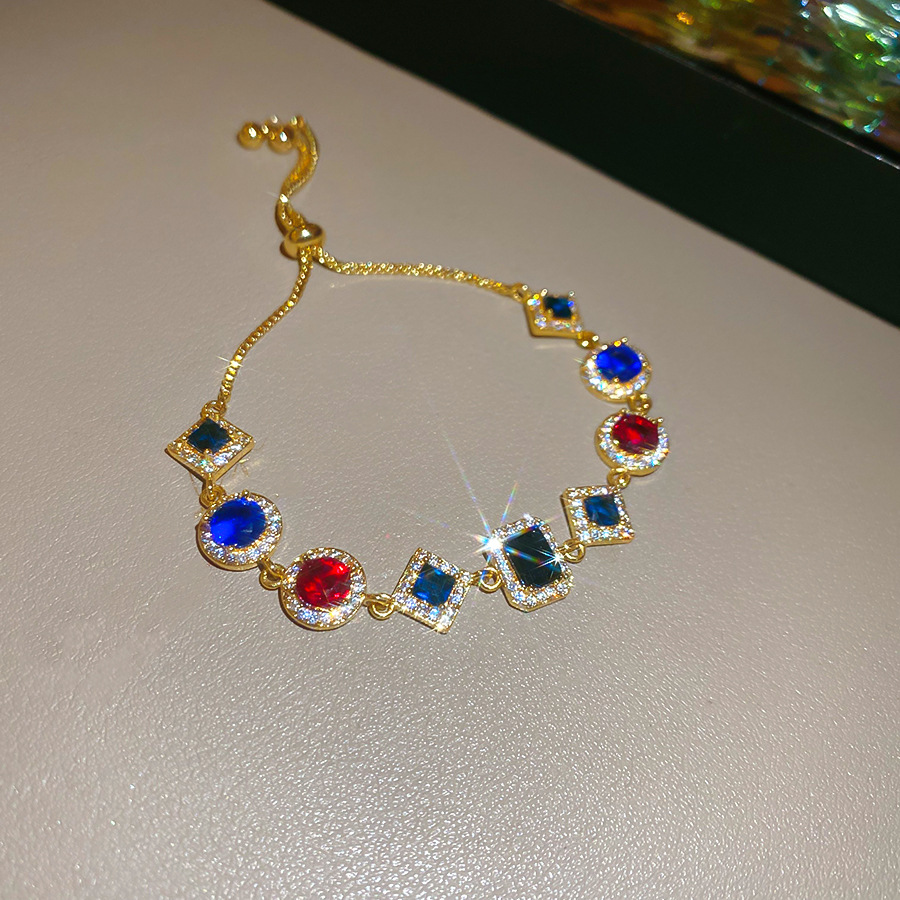 Zircon Flower Hollow Oval Pendant Pull-out Bracelet Light Luxury High-end Fashion Versatile Women's Jewelry - view 4