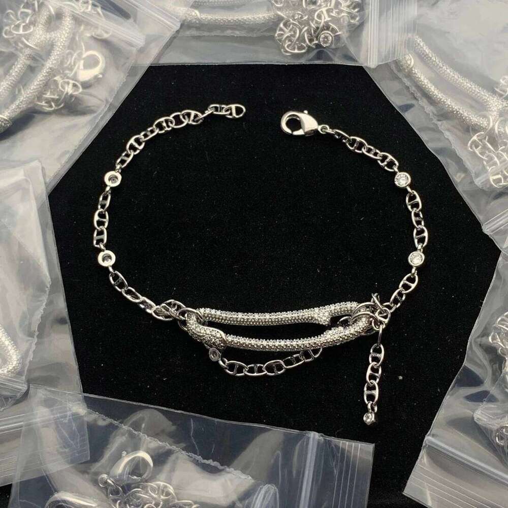 2025 Fashion Classic Necklace Women, Vintage Style Versatile Jewelry, Perfect Gift for Her 25N1226