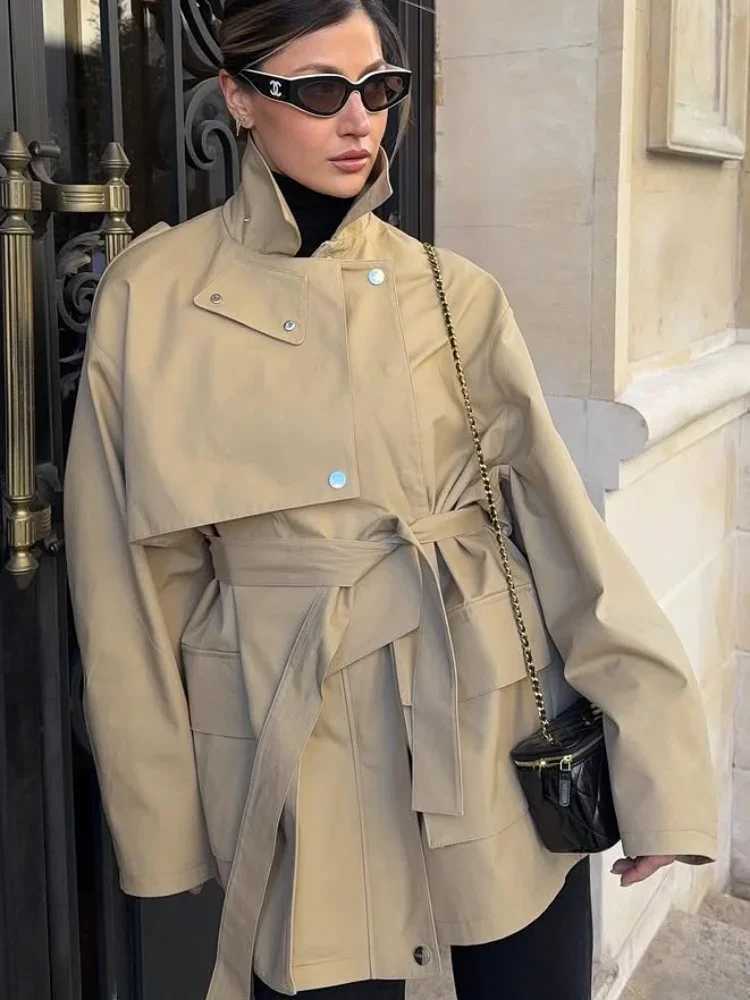 Women Casual Solid Lace Up Overcoats Female Lapel Double-breasted Long Sleeve Windbreaker 2025 New Fashion Autumn StreetwearT251226