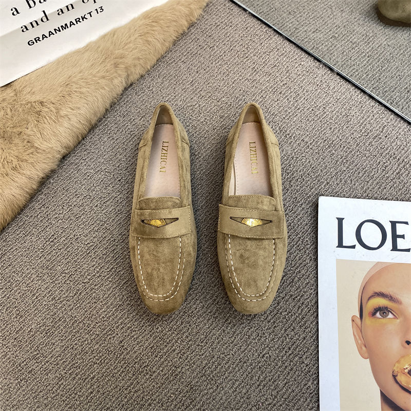 2025 Spring New Style Small Gold Coin Loafers for Women Flat Fashionable Comfortable Brown British Style Small Leather Shoes Suede Single Shoes
