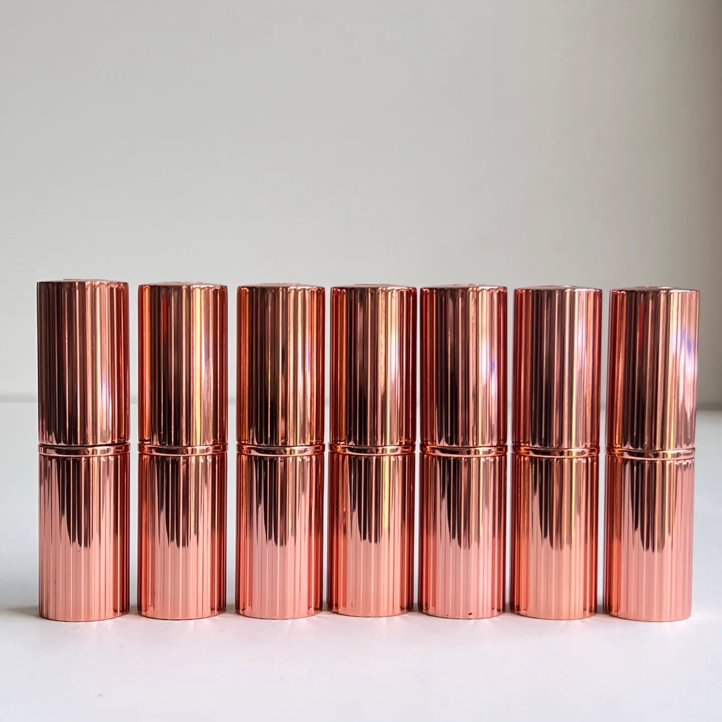 Makeup Matte Lipstick Walk No Shame PILLOW TALK MEDIUM GRACEFULLY PINK Lipsticks Modern Matte Long Lasting Lipsticks 3.5g Cosmetics