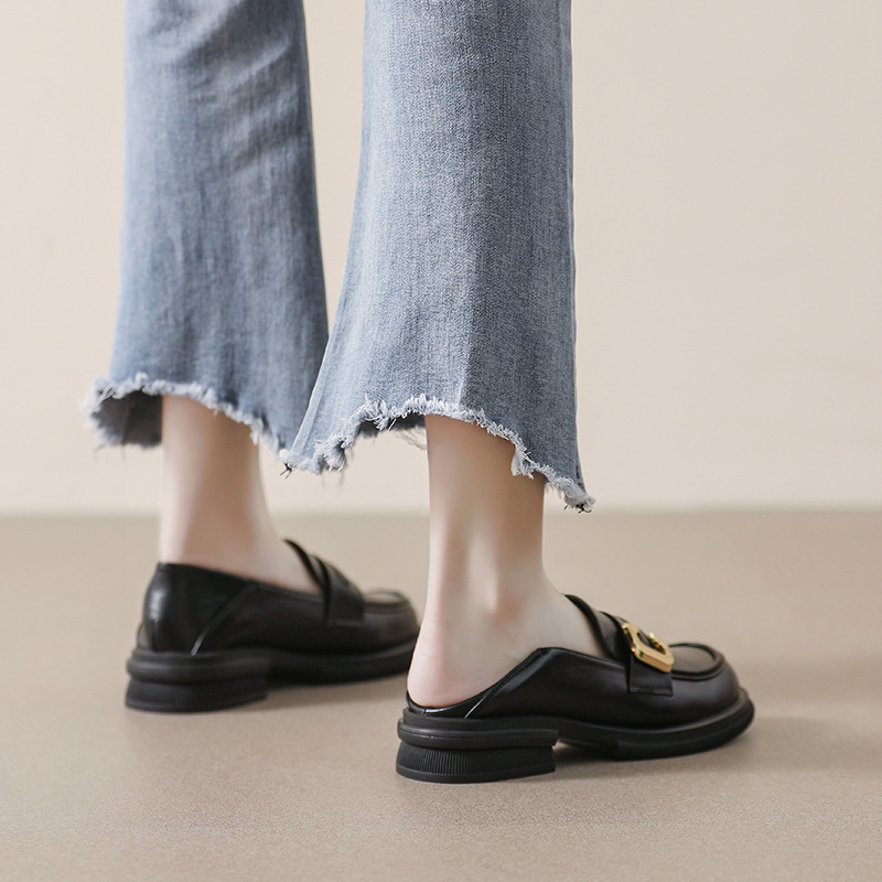 New Black Womens Shoes Derby Flats British Style Casual Female Sneakers Ladies' Footwear Shallow Mouth Loafers With Fur Soft