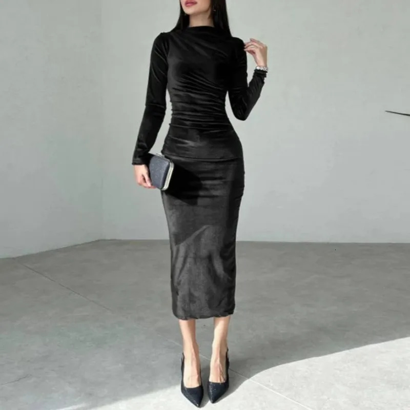 Elegant Solid Slim Fit Pleated Midi Party Dress Autumn Fashion O Neck Long Sleeved Evening Dresses Classic Ruched Bodycon Dress 251222