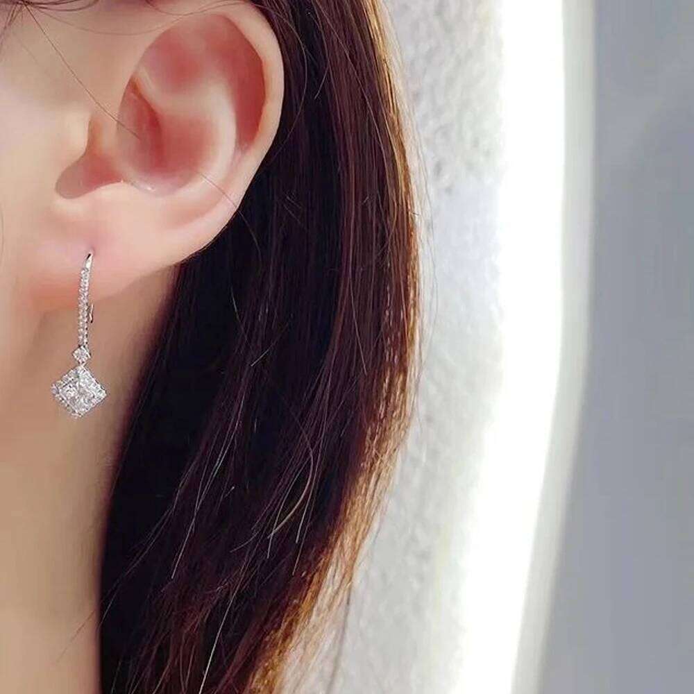 Huitan Simple and Classic Geometric CZ Drop for Women Silver Color Temperament Earrings Luxury Wedding Jewelry Dropship