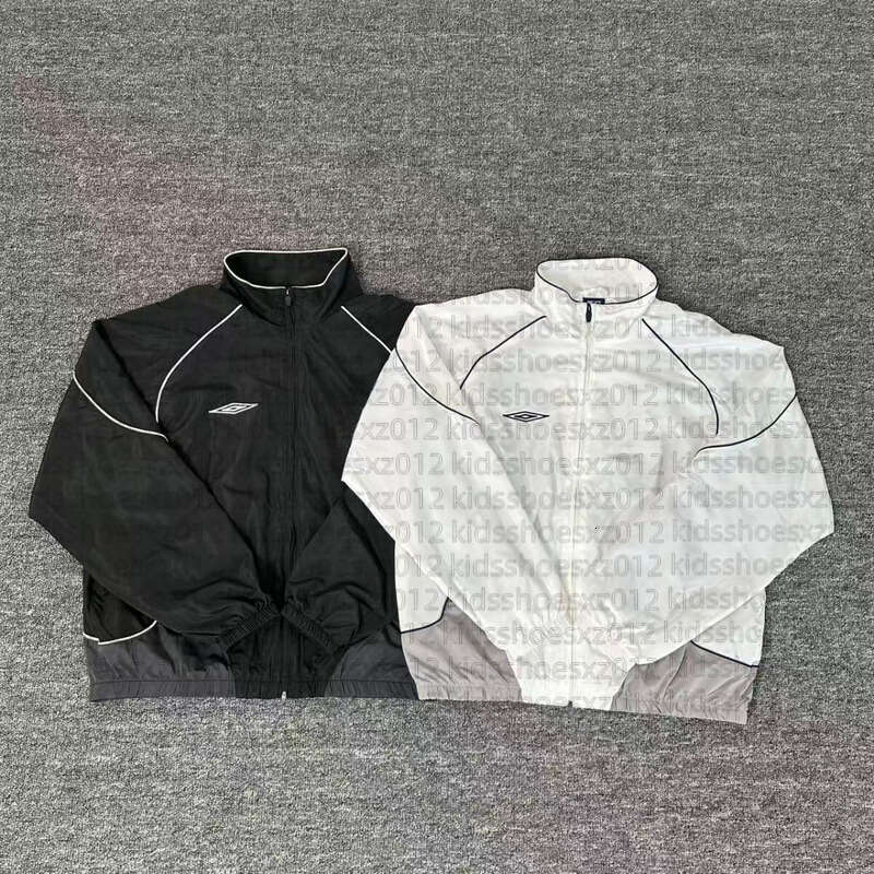 Palaces Hoodies Designer Clothes Men American Trench Coat Jacket Trend Retro Sports Loose Suit Outdoor Sports Jogging Suits Running Shirts Unisex Kids Clothing