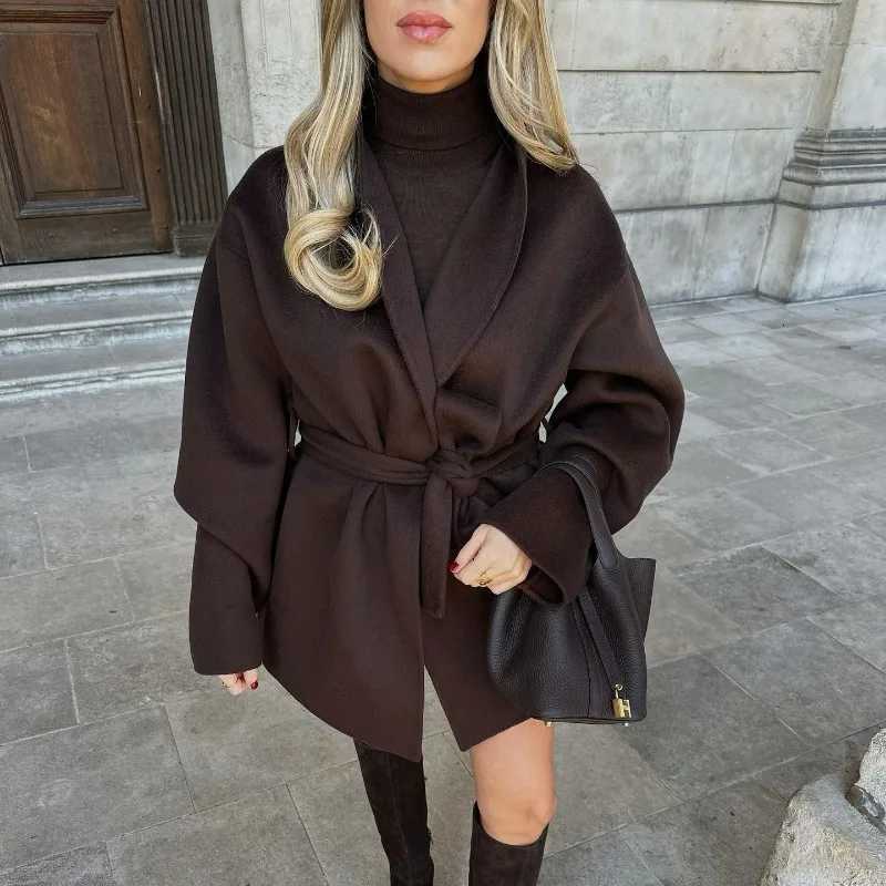 2025 Spring and Autumn Temperament Dark Brown Short Loose Lace-up Coat Jacket Commuter StyleT251226