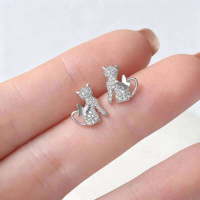 Huitan Dainty Cat with Butterfly Stud for Women Dazzling CZ Exquisite Female Earrings Party Trendy Jewelry 25H1226