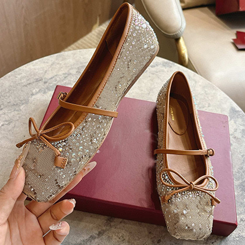 Womens Crystal Horsebit Ballet Flat 26ss Designer Brand Elegant Mesh Buckle Leather Bow Ballet Shoes Lady Party Shining Gentle Style