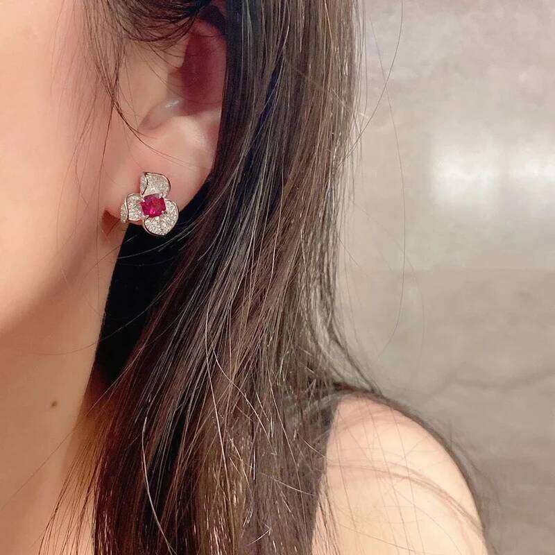Huitan Newly Designed Red Cubic Zirconia Flower Stud Earrings for Women Aesthetic Female Accessories Gift Bridal Wedding Jewelry