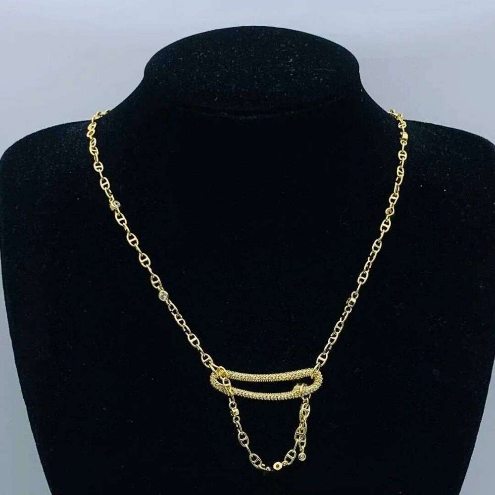 2025 Fashion Classic Necklace Women, Vintage Style Versatile Jewelry, Perfect Gift for Her 25N1226