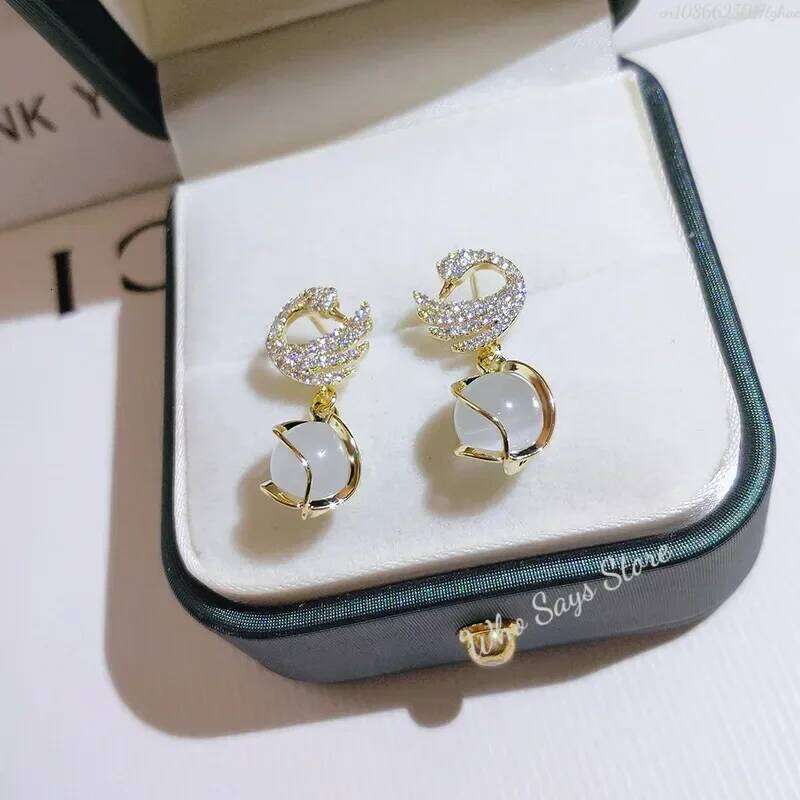 New Fashion Fine Swan Stainless Steel Earrings Temperament High Quality Jewelry Opal Women 25H1226