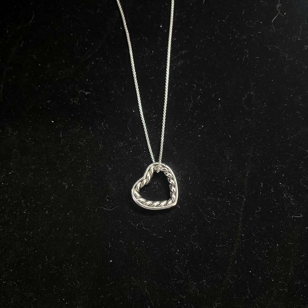 S925 Sterling Silver 2025 New Heart Necklace, Unisex, Fashionable, Trendy, Retro, Classic, Luxurious Jewelry Party Gift 25N1226