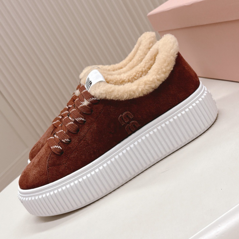 Winter 2025 thick soled height increasing sports shoes suede sheepskin warm cotton shoes casual women's shoes