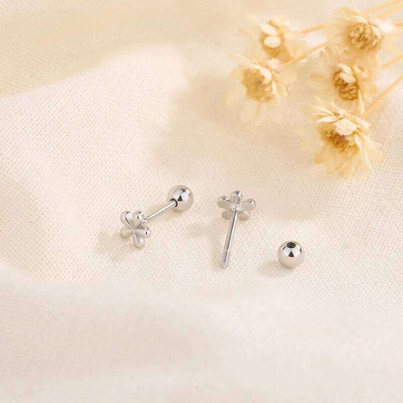 Cute Sweet Little Five Leaves Flower Stud Earrings for Women Luxury Silver Color Stainless Steel Piercing Korea Earring Jewelry 25H1226